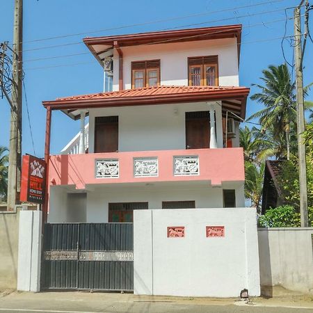 Coconut Hill Homestay Мириса Екстериор снимка