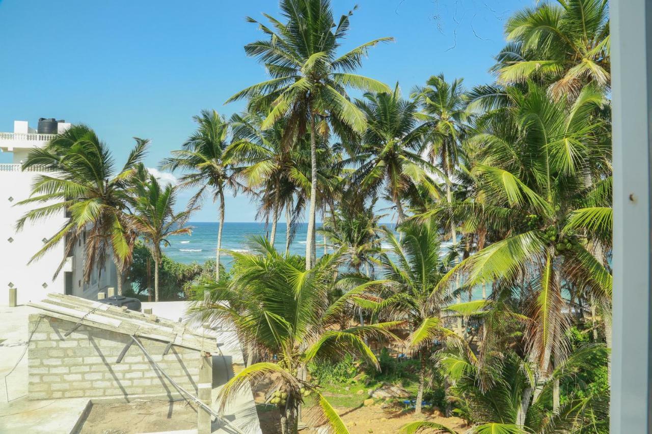 Coconut Hill Homestay Мириса Екстериор снимка